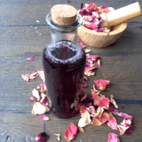 How To Make Your Own Rose Water