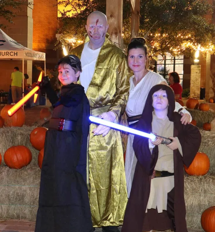 Brandon Gaille and family, dressed for Halloween as various Star Wars characters.